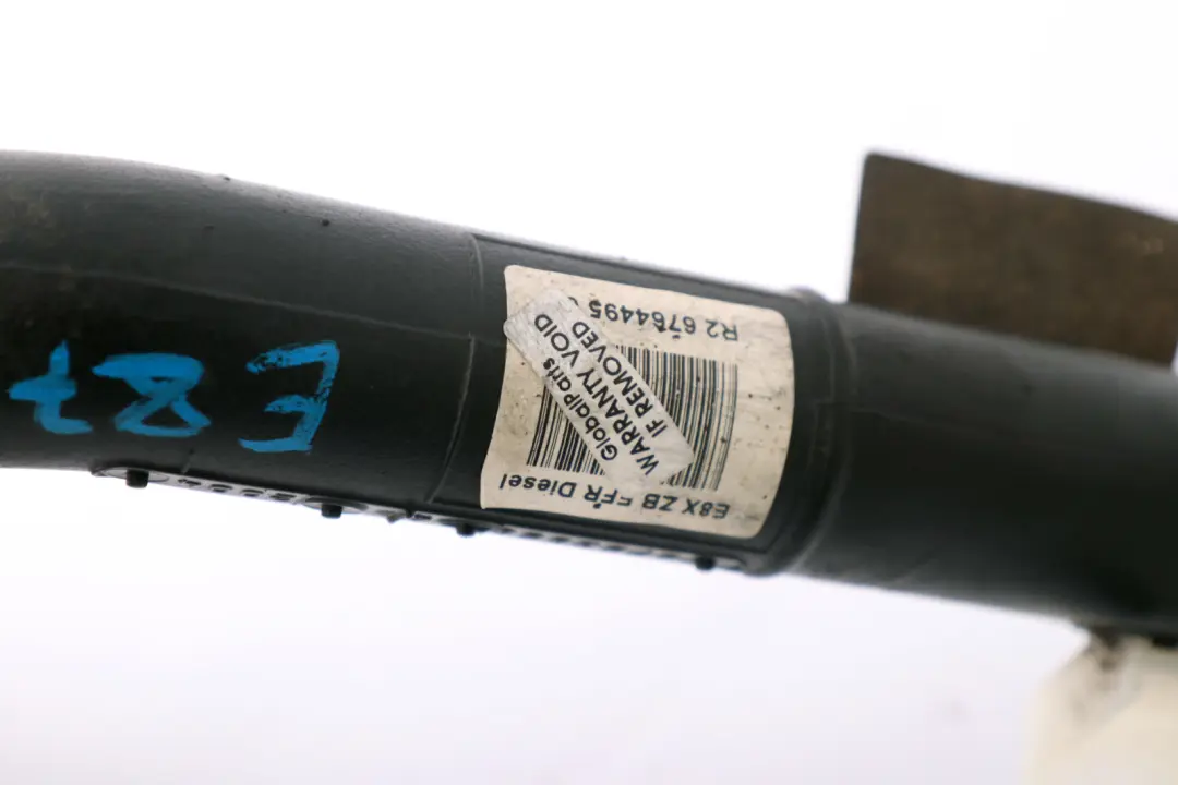 Tubo De plastico De llenado De combustible Diesel para BMW E81 E87 E87N LCI con número de pieza 16117203749 BMW E81 E87 E87N LCI Tubo De plastico De llenado De combustible Diesel - SKU 7203749 - Número de pieza 16117203749