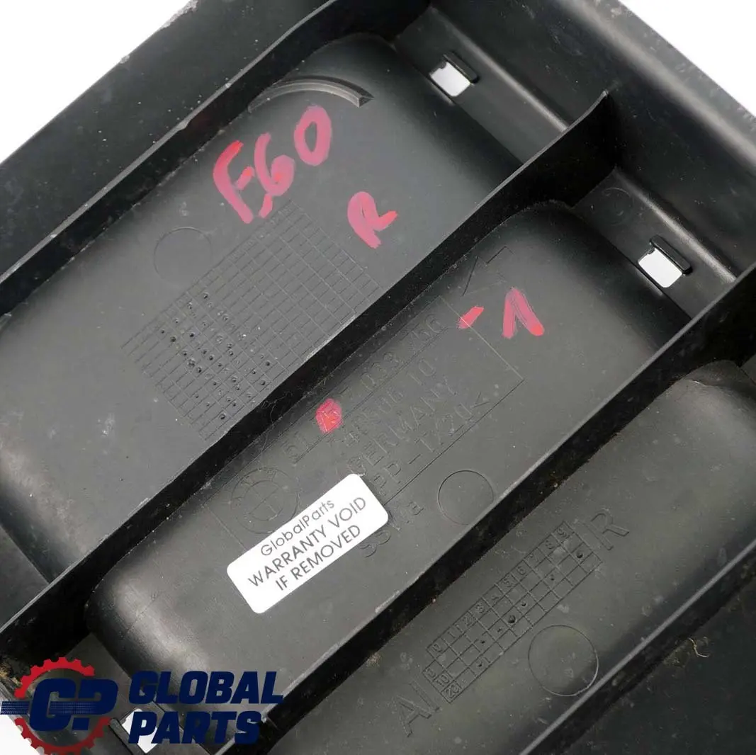 Blindage Compartiment Moteur Lateral Droite pour BMW E60 E61 E63 à propos du numéro de pièce 7033756 BMW E60 E61 E63 Blindage Compartiment Moteur Lateral Droite - SKU 7203964-1 - Numéro de pièce 7033756