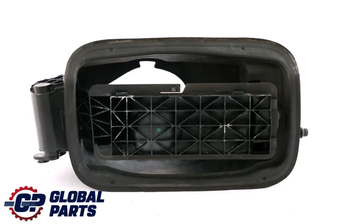 BMW F10 Osłona Klapka Wlewu Paliwa - SKU 7204365 - Numer Części 7204365