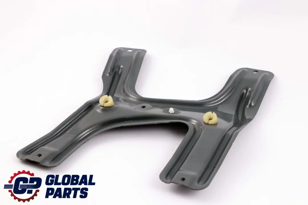 Bracket Door Inner Panel Right O/S to BMW Z4 Series E89 Roadster Cabrio with Part number 7205404 BMW Z4 Series E89 Roadster Cabrio Bracket Door Inner Panel Right O/S - SKU 7205404 - Part number 7205404