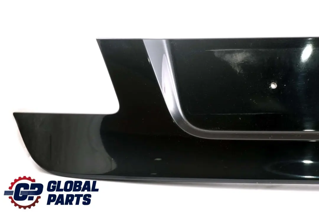 BMW 7 er F01 F02 LCI Blende Heckklappe Carbonschwarz Metallic - 416 Schwarz - SKU 7205731-CAR - Teilenummer 7205731
