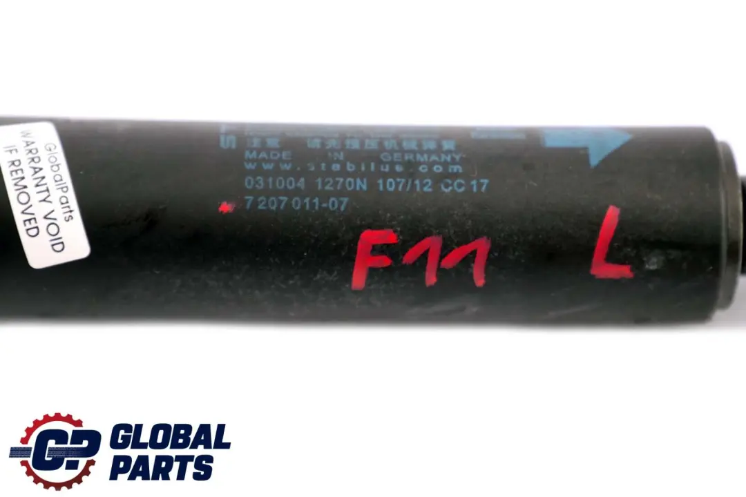 Supporto Molla Portellone Posteriore Superiore Sinistro per BMW F11 Touring con numero di parte 7207011 BMW F11 Touring Supporto Molla Portellone Posteriore Superiore Sinistro - SKU 7207011 - Numero di parte 7207011