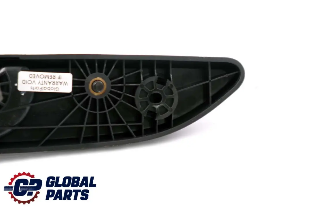 Wipershaft Pivot Windscreen Wiper System 7308832 to BMW F11 with Part number 7355820 BMW F11 Wipershaft Pivot Windscreen Wiper System 7308832 - SKU 7207044 - Part number 7355820