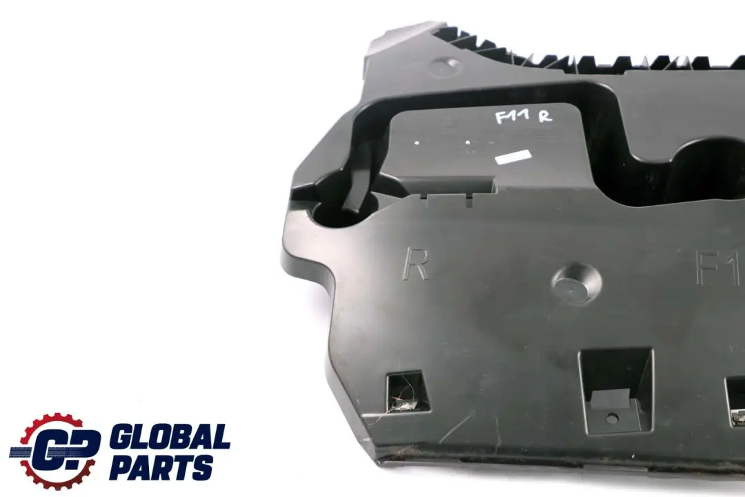 BMW F11 Rear Bumper Mount Bracket Guide Right O/S Side - SKU 7207112 - Part number 7207112