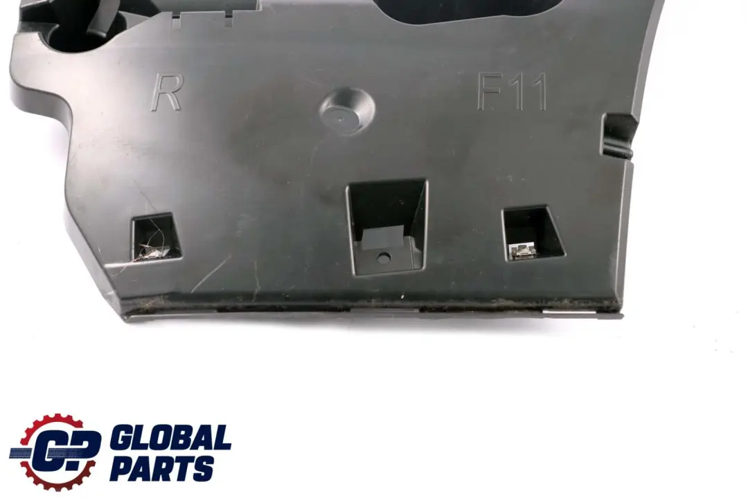 BMW F11 Rear Bumper Mount Bracket Guide Right O/S Side - SKU 7207112 - Part number 7207112