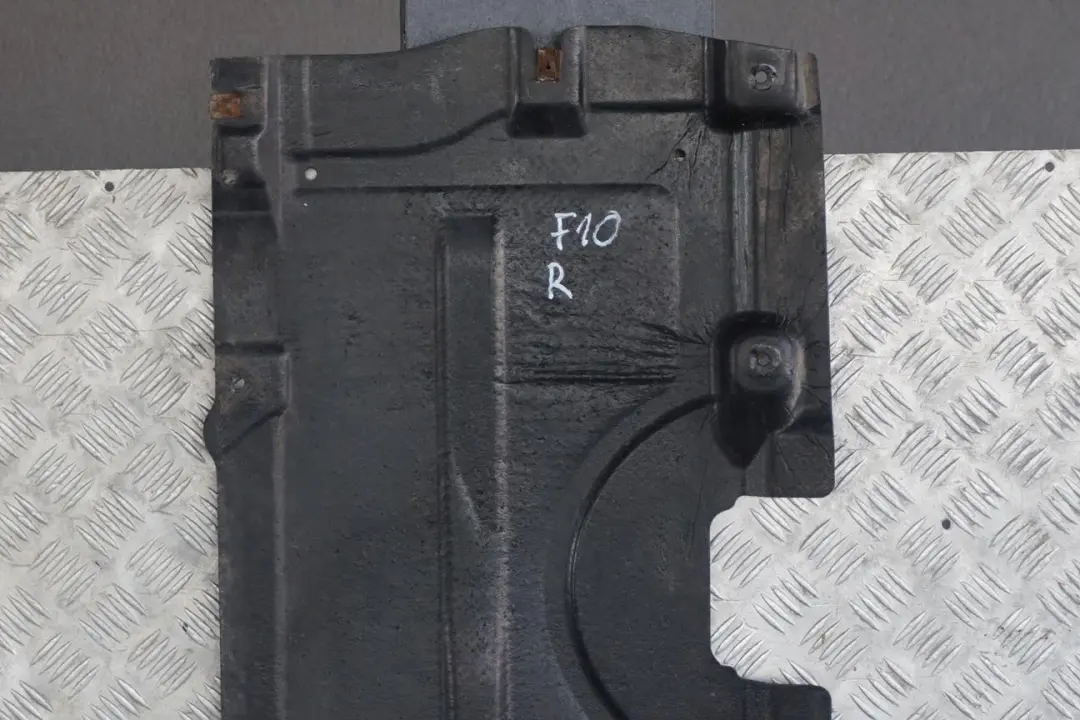Right O/S Underbody Underfloor Panel Paneling Cover to BMW 5 F10 F11 with Part number 7207268 BMW 5 F10 F11 Right O/S Underbody Underfloor Panel Paneling Cover - SKU 7207268 - Part number 7207268