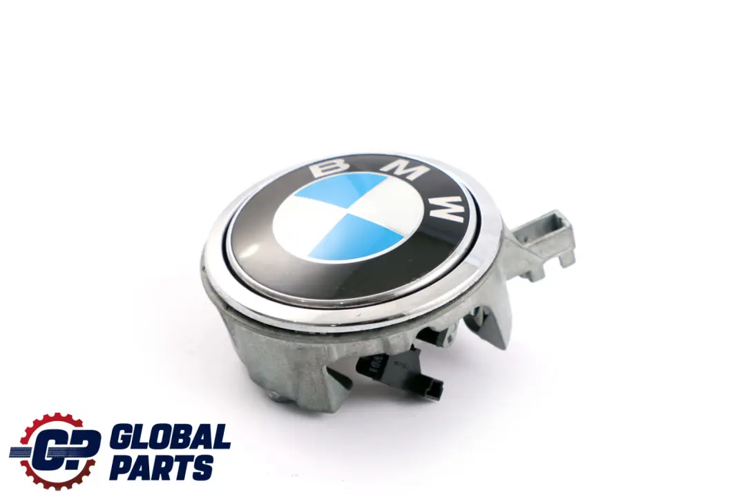 Emblem Button Tailgate Badge Open Opening to BMW 1 Series E81 E87 E87N LCI with Part number 7200938 BMW 1 Series E81 E87 E87N LCI Emblem Button Tailgate Badge Open Opening - SKU 7207333 - Part number 7200938