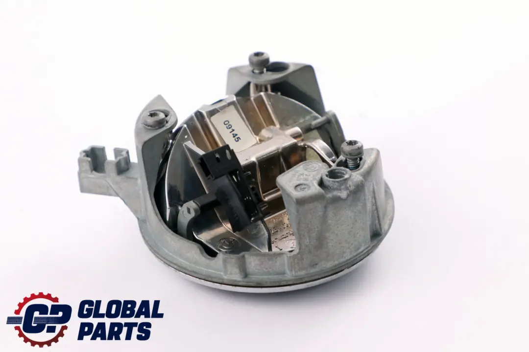 Emblem Button Tailgate Badge Open Opening to BMW 1 Series E81 E87 E87N LCI with Part number 7200938 BMW 1 Series E81 E87 E87N LCI Emblem Button Tailgate Badge Open Opening - SKU 7207333 - Part number 7200938