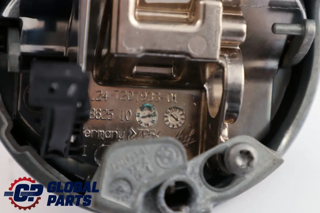 Emblembetätigung 5124 für BMW 1 er E81 E87 E87N LCI mit Teilenummer 7200938 BMW 1 er E81 E87 E87N LCI Emblembetätigung 5124 - SKU 7207333 - Teilenummer 7200938