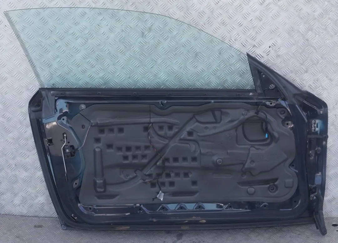 Door front left N/S Monacoblau Monaco Blue A35 to BMW 1 SERIES E81 E82 E88 with Part number 7207445 BMW 1 SERIES E81 E82 E88 Door front left N/S Monacoblau Monaco Blue A35 - SKU 7207445-MB - Part number 7207445