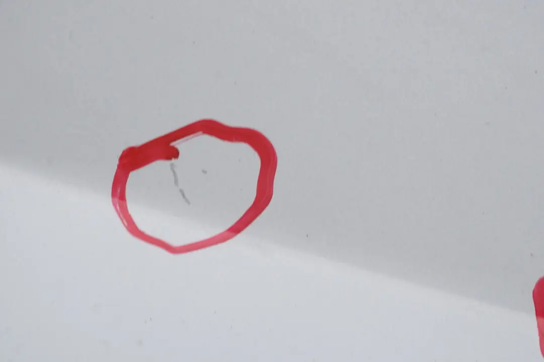 Lato Conducente Porta Frontale SX Argento-Titanio Argento per BMW E81 E82 E88 con numero di parte 7207445 BMW E81 E82 E88 Lato Conducente Porta Frontale SX Argento-Titanio Argento - SKU 7207445-TS - Numero di parte 7207445