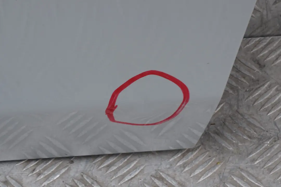 drzwi lewe przednie titansilber do BMW E81 E88 o numerze 7207445 BMW E81 E88 drzwi lewe przednie titansilber - SKU 7207445-TS - Numer Części 7207445