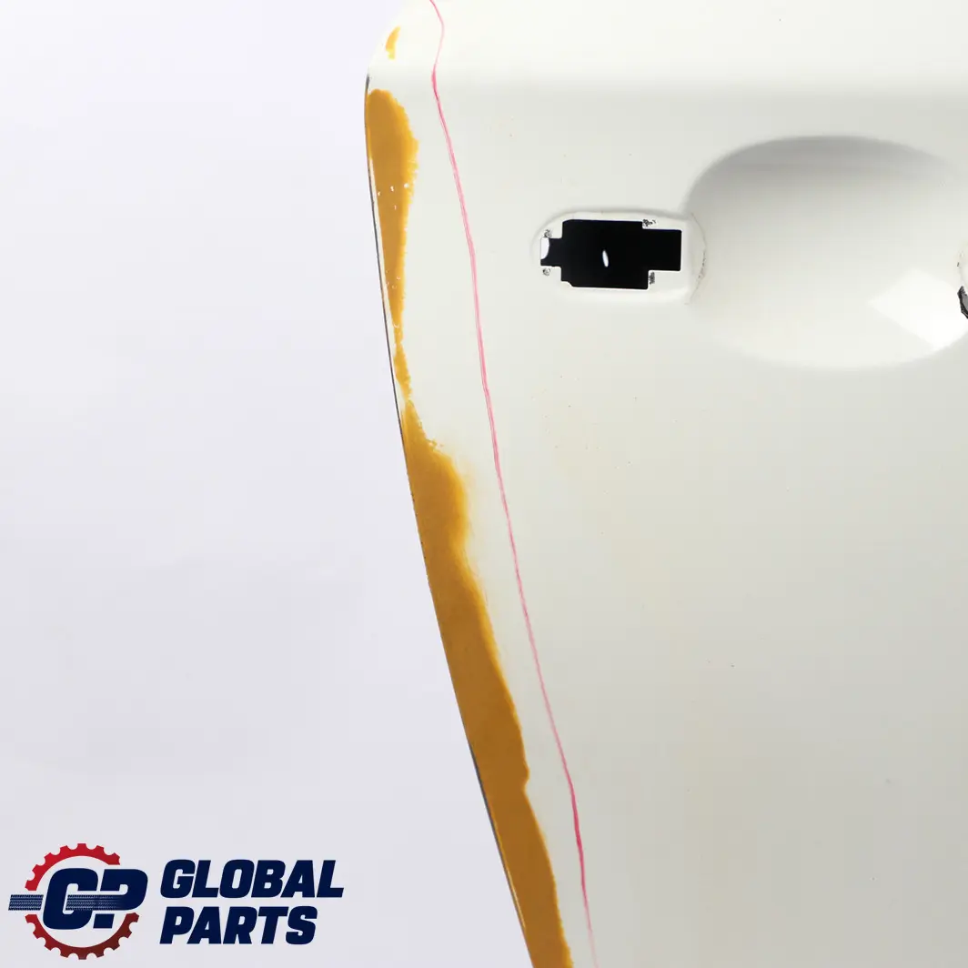 Door Front Right O/S Alpinweiss 3 Alpine White - 300 to BMW 1 E81 E82 E88 3 with Part number 7207446 BMW 1 E81 E82 E88 3 Door Front Right O/S Alpinweiss 3 Alpine White - 300 - SKU 7207446-AW3 - Part number 7207446