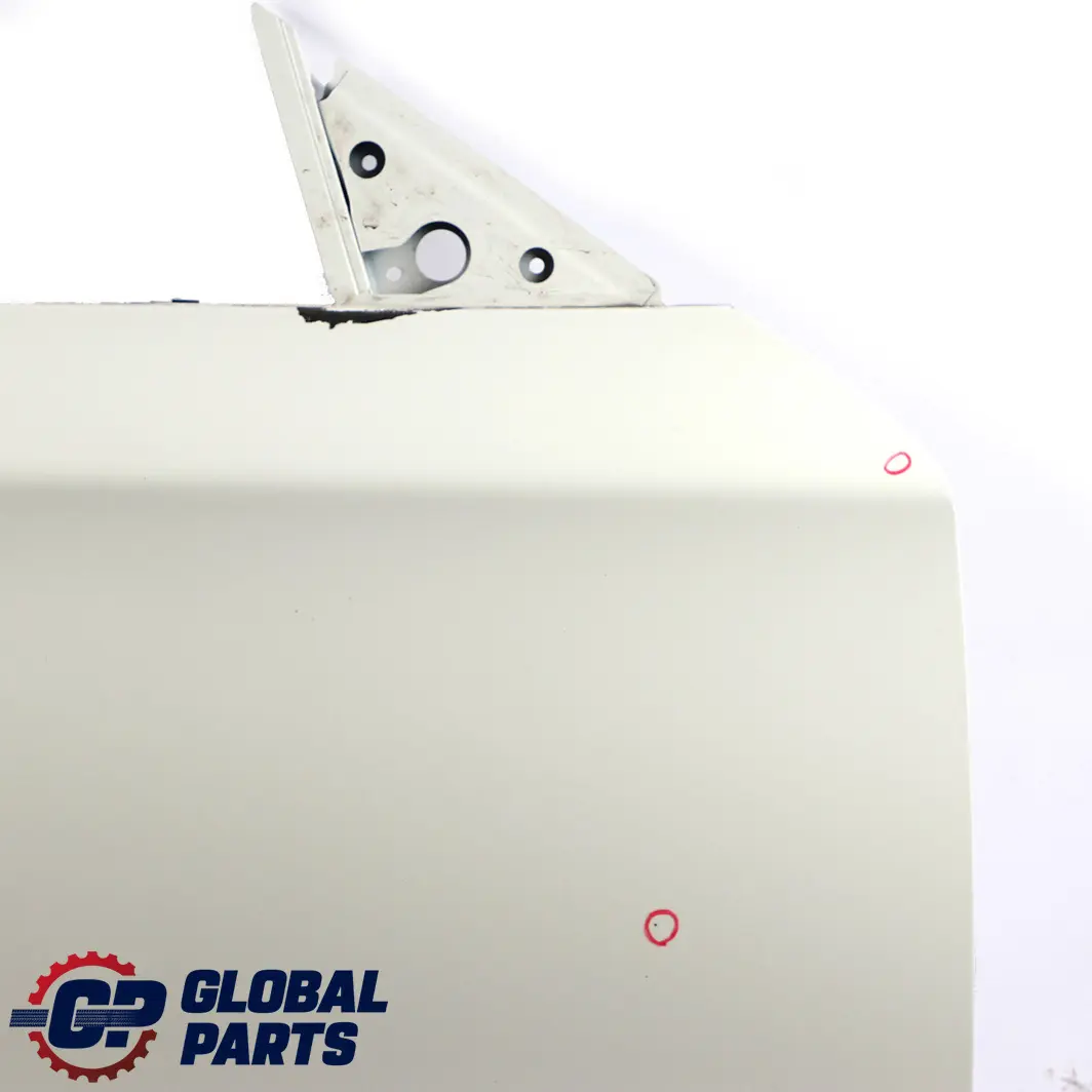 Door Front Right O/S Alpinweiss 3 Alpine White - 300 to BMW 1 E81 E82 E88 3 with Part number 7207446 BMW 1 E81 E82 E88 3 Door Front Right O/S Alpinweiss 3 Alpine White - 300 - SKU 7207446-AW3 - Part number 7207446