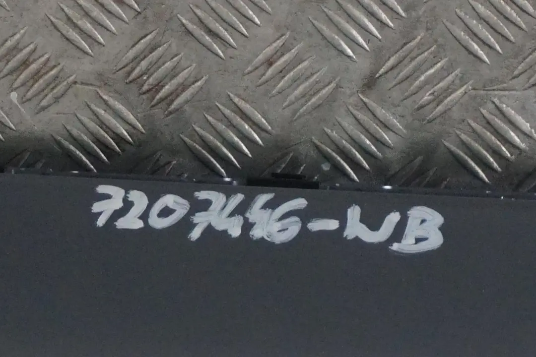 Door Front Right O/S Bluewater Blue Water - 896 to BMW 1 Series E81 E82 E88 with Part number 7207446 BMW 1 Series E81 E82 E88 Door Front Right O/S Bluewater Blue Water - 896 - SKU 7207446-WB - Part number 7207446