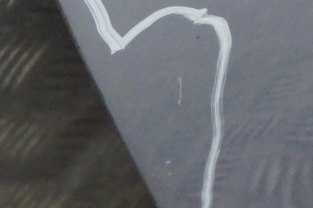 Door Front Right O/S Bluewater Blue Water - 896 to BMW 1 Series E81 E82 E88 with Part number 7207446 BMW 1 Series E81 E82 E88 Door Front Right O/S Bluewater Blue Water - 896 - SKU 7207446-WB - Part number 7207446