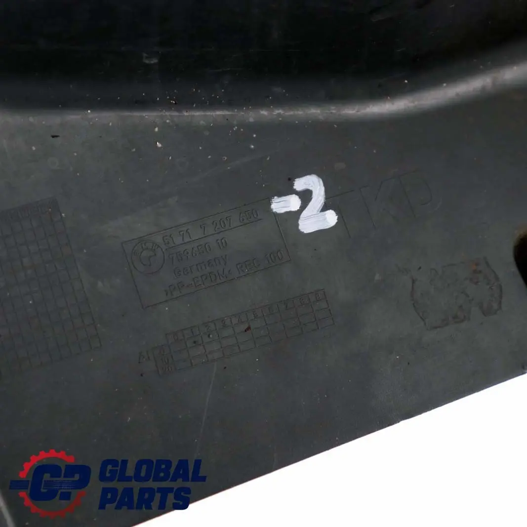 Front Right Wheel O/S Arch Housing Rear Section Trim Splash Guard to BMW 1 E82 2 with Part number 7207650 BMW 1 E82 2 Front Right Wheel O/S Arch Housing Rear Section Trim Splash Guard - SKU 7207650-2 - Part number 7207650