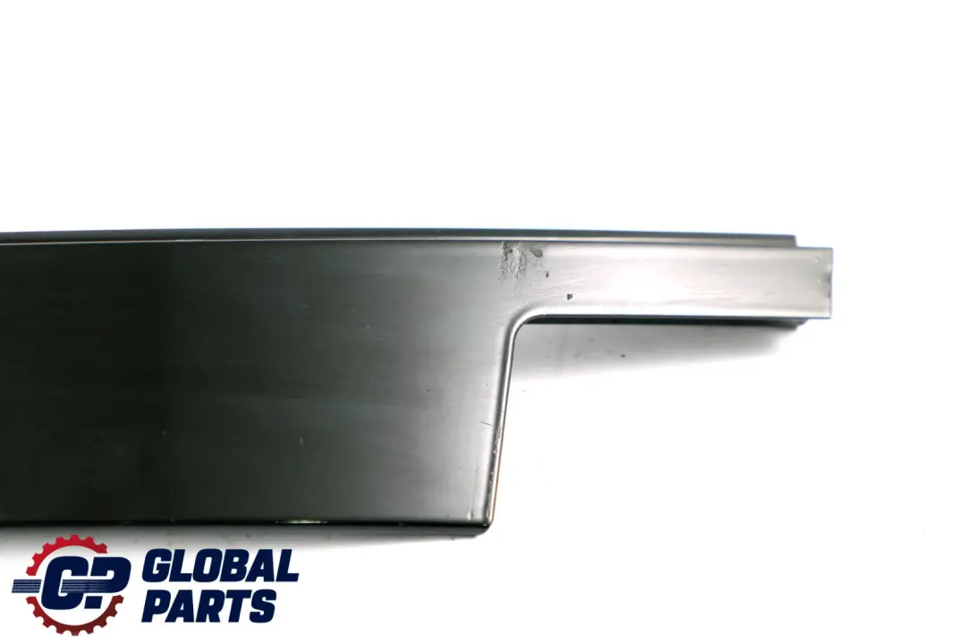 Acabado Marco Ventana Pilar B Delantero Derecho Alto Brillo para BMW E70 con número de pieza 7207832 BMW E70 Acabado Marco Ventana Pilar B Delantero Derecho Alto Brillo - SKU 7207832 - Número de pieza 7207832