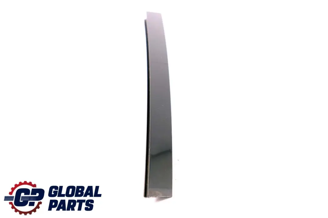 Prawa Listwa Szyby Drzwi Prawy Tył do BMW X5 E70 o numerze 7207838 BMW X5 E70 Prawa Listwa Szyby Drzwi Prawy Tył - SKU 7207838 - Numer Części 7207838