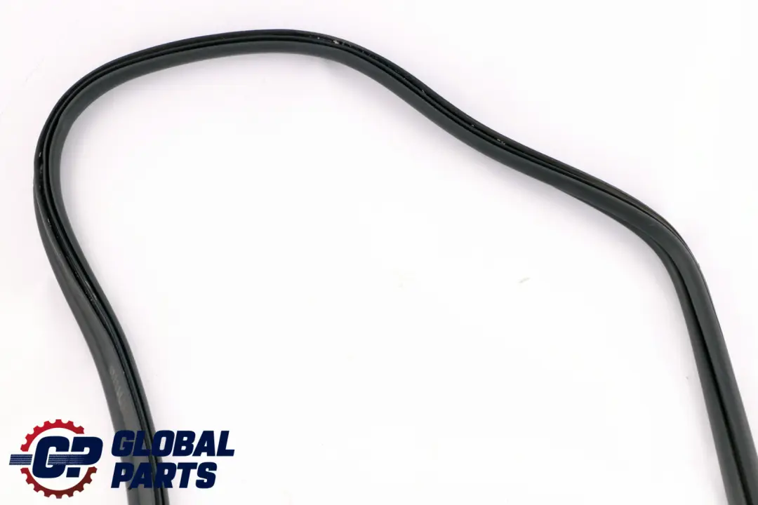 BMW 1 Series E82 E88 Trunk Lid Sealing Seal Gasket - SKU 7208105 - Part number 7208106