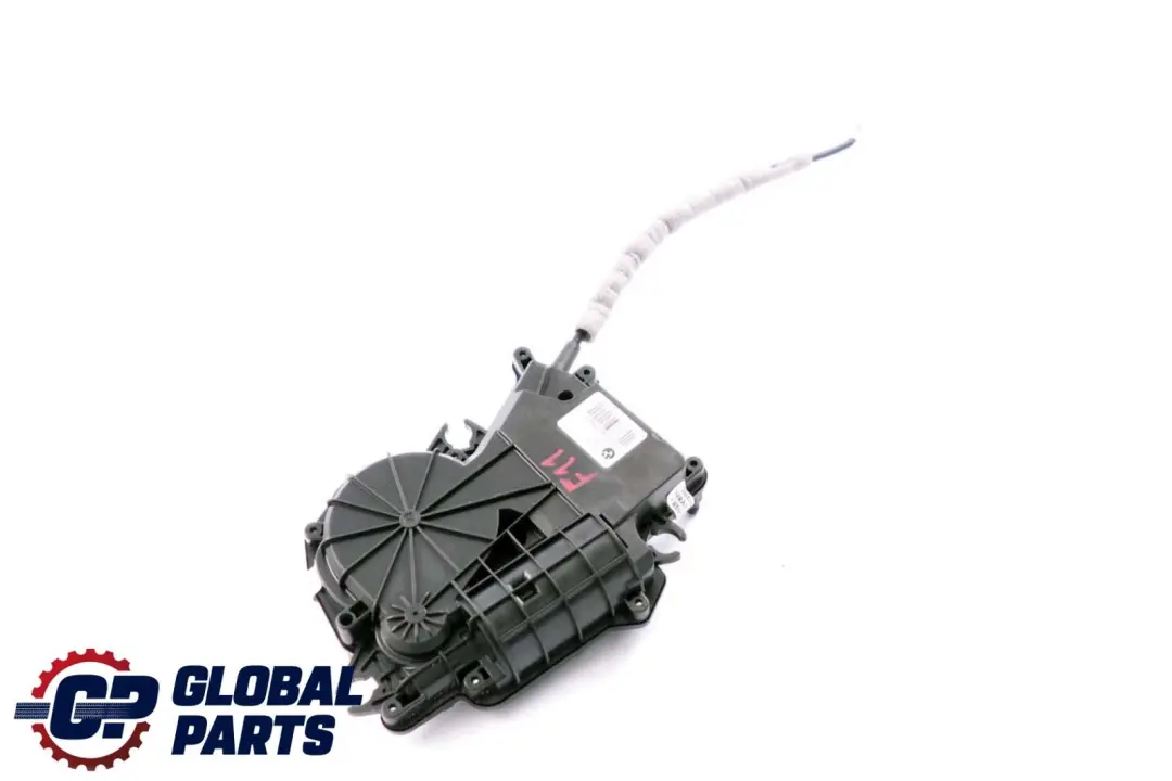  Motor de accionamiento cierre eléctrico tapa maletero BMW F11 - SKU 7208371 - Número de pieza 7208371