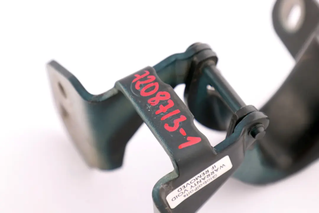 Left Folding Top Roof Flap Hinge N/S Blue 070609471 to BMW 1 Series E88 with Part number 7208713 BMW 1 Series E88 Left Folding Top Roof Flap Hinge N/S Blue 070609471 - SKU 7208713-1 - Part number 7208713