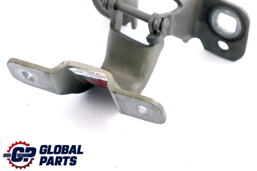 Bisagra De Techo Superior Plegable Derecha Kaschmirsilber Plata para BMW E88 con número de pieza 7208714 BMW E88 Bisagra De Techo Superior Plegable Derecha Kaschmirsilber Plata - SKU 7208714-KAS - Número de pieza 7208714