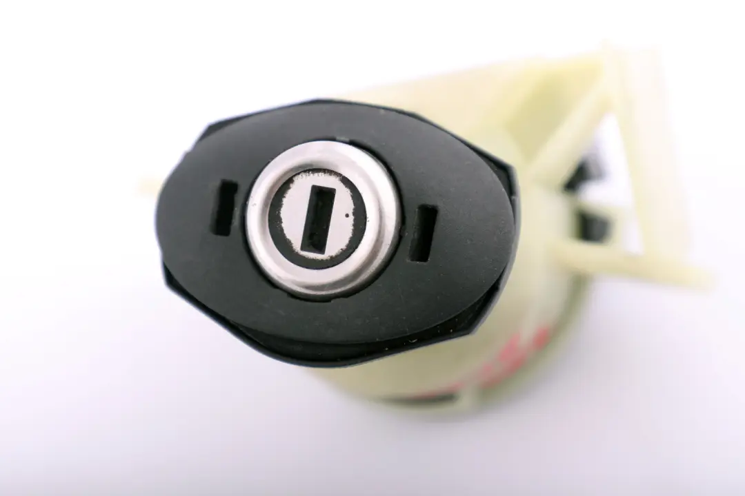 BMW E82 E88 Zamek Bagażnika Klapy Tył 7167321 - SKU 7208718 - Numer Części 7208718