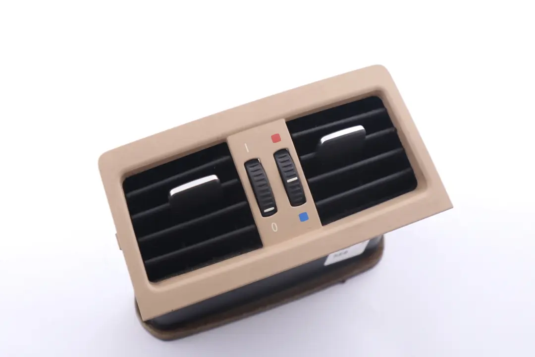 Griglia Fondo-Spazio Savannabeige 6932023 per BMW E90 E91 con numero di parte 7210648 BMW E90 E91 Griglia Fondo-Spazio Savannabeige 6932023 - SKU 7210648 - Numero di parte 7210648