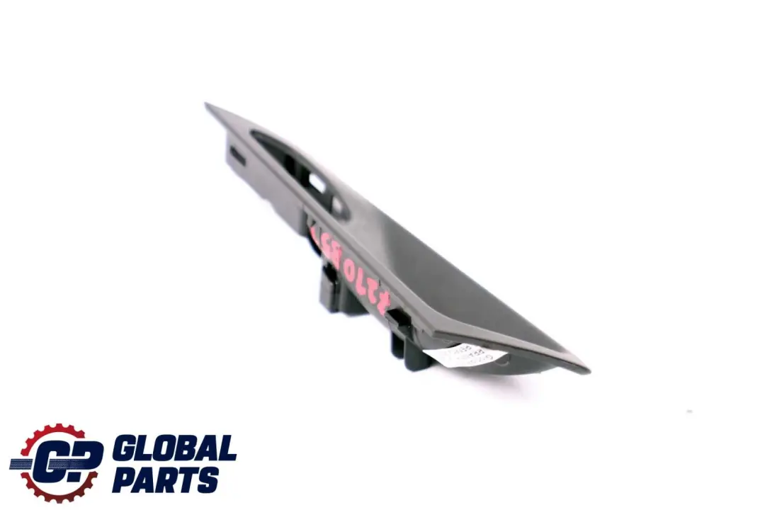 Ramka Klamki Wewnętrznej Drzwi Przód Lewa do BMW X6 E71 o numerze 9177529 BMW X6 E71 Ramka Klamki Wewnętrznej Drzwi Przód Lewa - SKU 7210851 - Numer Części 9177529