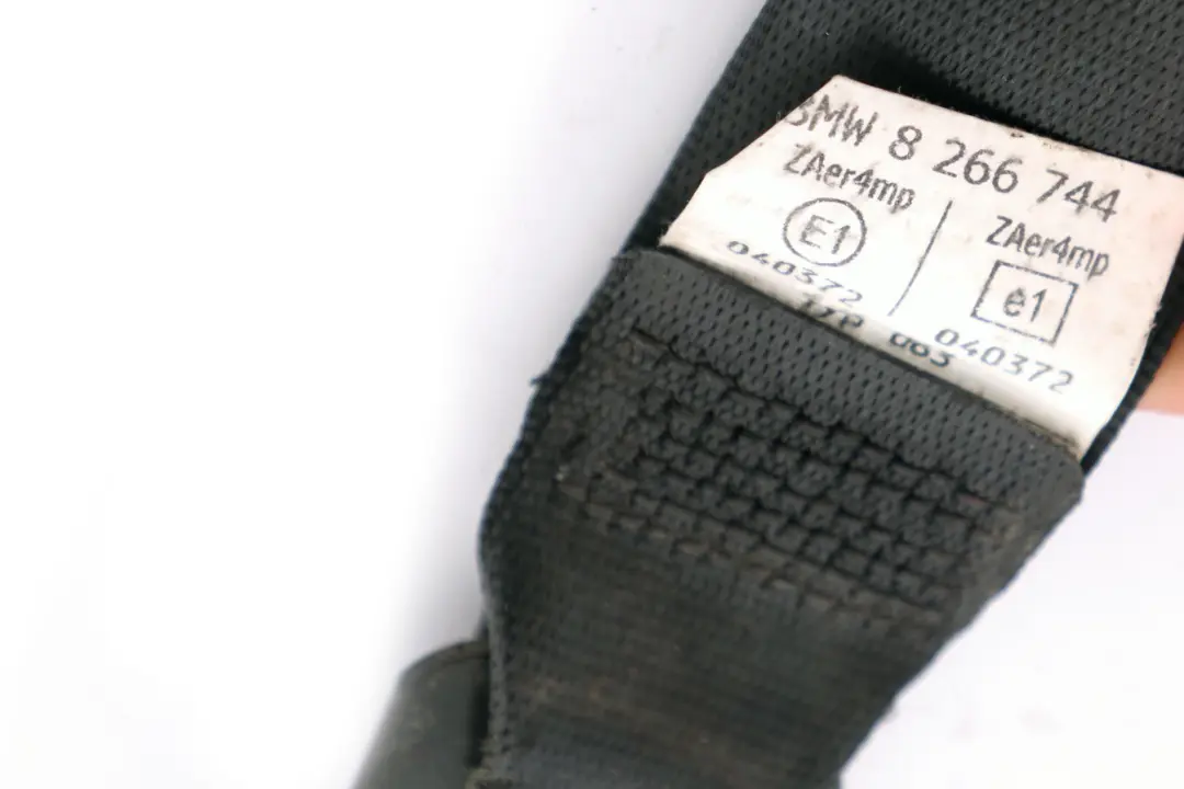 Membrure Superieure Avant Droite Avec Kraftbegrenzer Noir pour BMW 7 E65 E66 E67 à propos du numéro de pièce 7210858 BMW 7 E65 E66 E67 Membrure Superieure Avant Droite Avec Kraftbegrenzer Noir - SKU 7210858 - Numéro de pièce 7210858