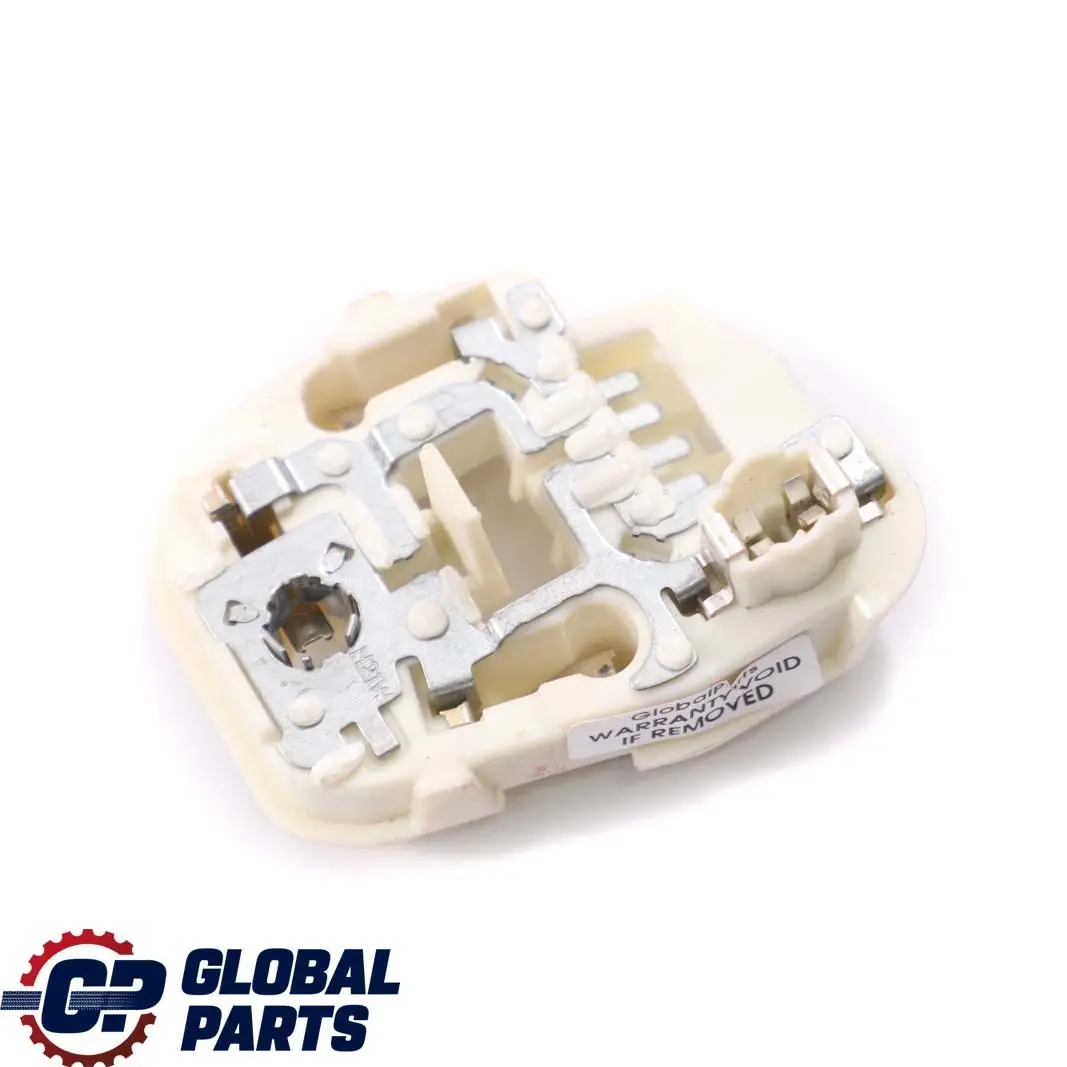 Support d'ampoule Prise arrière dans couvercle cofre Lumière BMW E90 LCI - SKU 7211212 - Numéro de pièce 7211212