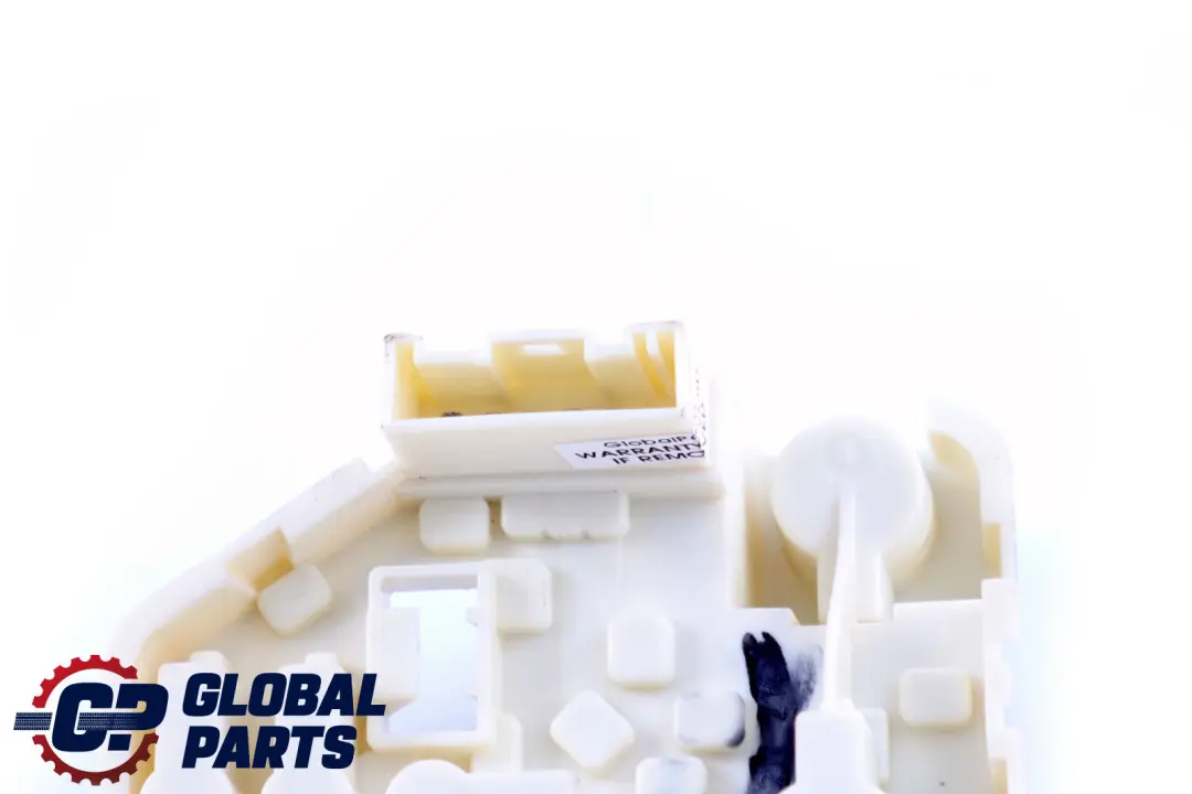 BMW E90 LCI Douille Ampoule Support Panneau Latéral Arrière Droit - SKU 7211214 - Numéro de pièce 7211214