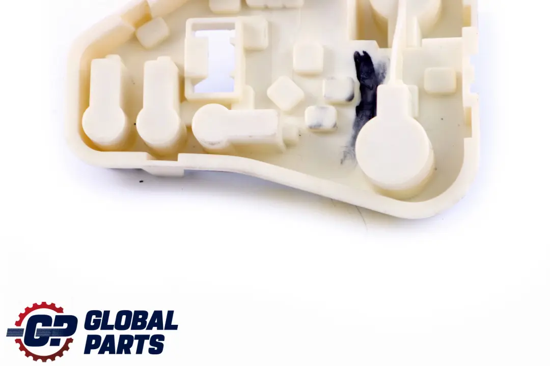 Portalámparas Panel Lateral Luz Trasera Derecha Lado para BMW E90 LCI con número de pieza 7211214 BMW E90 LCI Portalámparas Panel Lateral Luz Trasera Derecha Lado - SKU 7211214 - Número de pieza 7211214