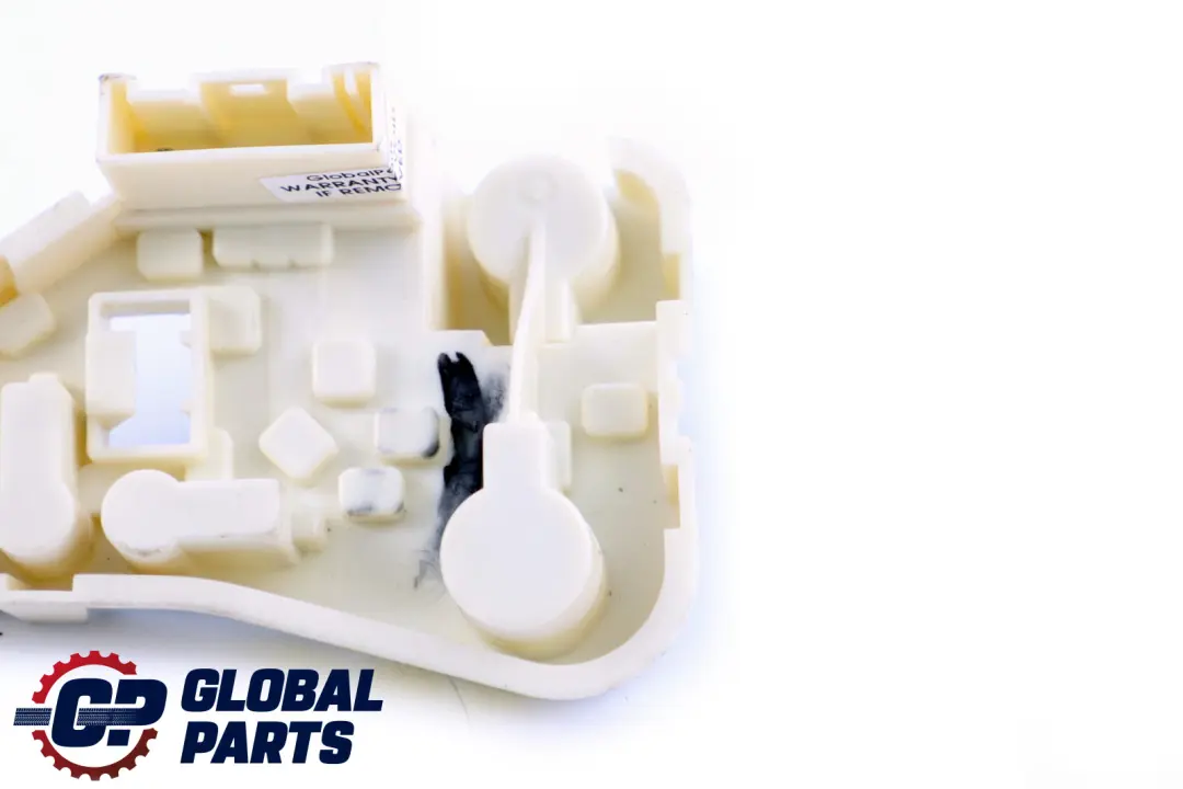 Douille Ampoule Support Panneau Latéral Arrière Droit pour BMW E90 LCI à propos du numéro de pièce 7211214 BMW E90 LCI Douille Ampoule Support Panneau Latéral Arrière Droit - SKU 7211214 - Numéro de pièce 7211214