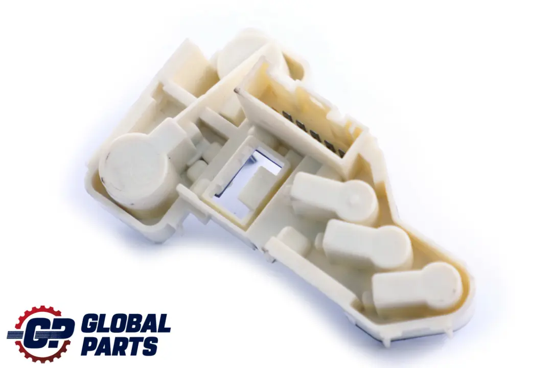 Prise d'ampoule arriere support lampe panneau lateral gauche pour BMW E91 LCI à propos du numéro de pièce 7211217 BMW E91 LCI Prise d'ampoule arriere support lampe panneau lateral gauche - SKU 7211217 - Numéro de pièce 7211217