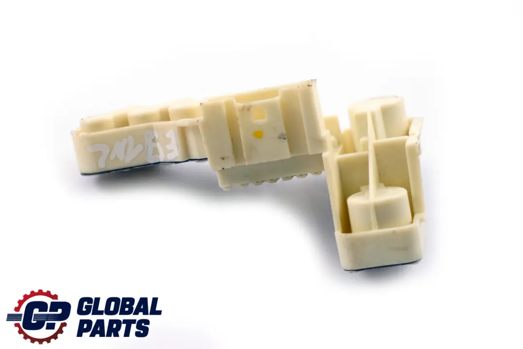 Bulb Socket Rear Holder Light Side Panel Left N/S to BMW 3 Series E91 LCI with Part number 7211217 BMW 3 Series E91 LCI Bulb Socket Rear Holder Light Side Panel Left N/S - SKU 7211217 - Part number 7211217