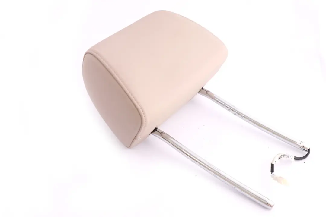 Siège Avant Gauche Droite Appui-tête Cuir Oyster pour BMW E90 E91 LCI à propos du numéro de pièce 7211784 BMW E90 E91 LCI Siège Avant Gauche Droite Appui-tête Cuir Oyster - SKU 7211784 - Numéro de pièce 7211784