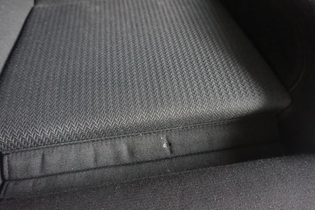 Cloth Fabric Front Left Right N/O/S Seats Seat Vertex to BMW E90 E91 LCI M Sport with Part number 7211999 BMW E90 E91 LCI M Sport Cloth Fabric Front Left Right N/O/S Seats Seat Vertex - SKU 7211999 - Part number 7211999