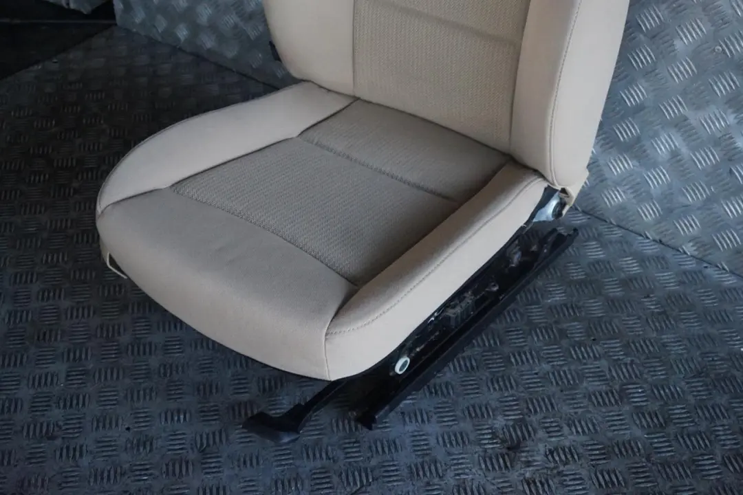 Cloth Interior Front Right Seat O/S Beige Vertex to BMW 3 Series E90 E91 LCI with Part number 7212160 BMW 3 Series E90 E91 LCI Cloth Interior Front Right Seat O/S Beige Vertex - SKU 7212160 - Part number 7212160