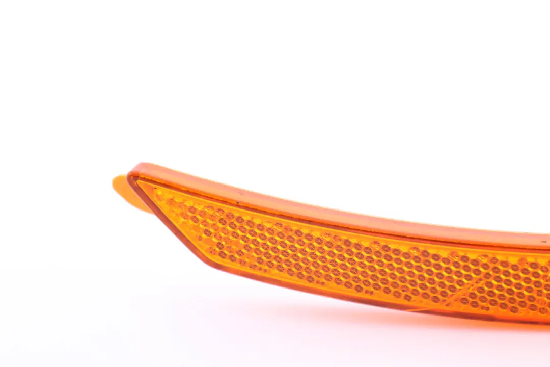 Side Marker Light in Wheel Arch Trim Right O/S to Mini Cooper R55 R56 R57 LCI with Part number 7212938 Mini Cooper R55 R56 R57 LCI Side Marker Light in Wheel Arch Trim Right O/S - SKU 7212938 - Part number 7212938