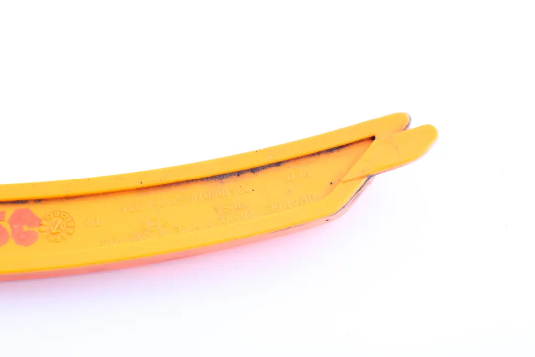 Side Marker Light in Wheel Arch Trim Right O/S to Mini Cooper R55 R56 R57 LCI with Part number 7212938 Mini Cooper R55 R56 R57 LCI Side Marker Light in Wheel Arch Trim Right O/S - SKU 7212938 - Part number 7212938