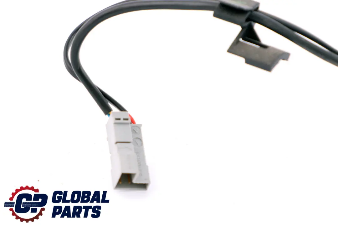 BMW E81 E87 E90 E91 E92 Tendeur De Ceinture Inférieur Droit - SKU 7213564 - Numéro de pièce 7213564