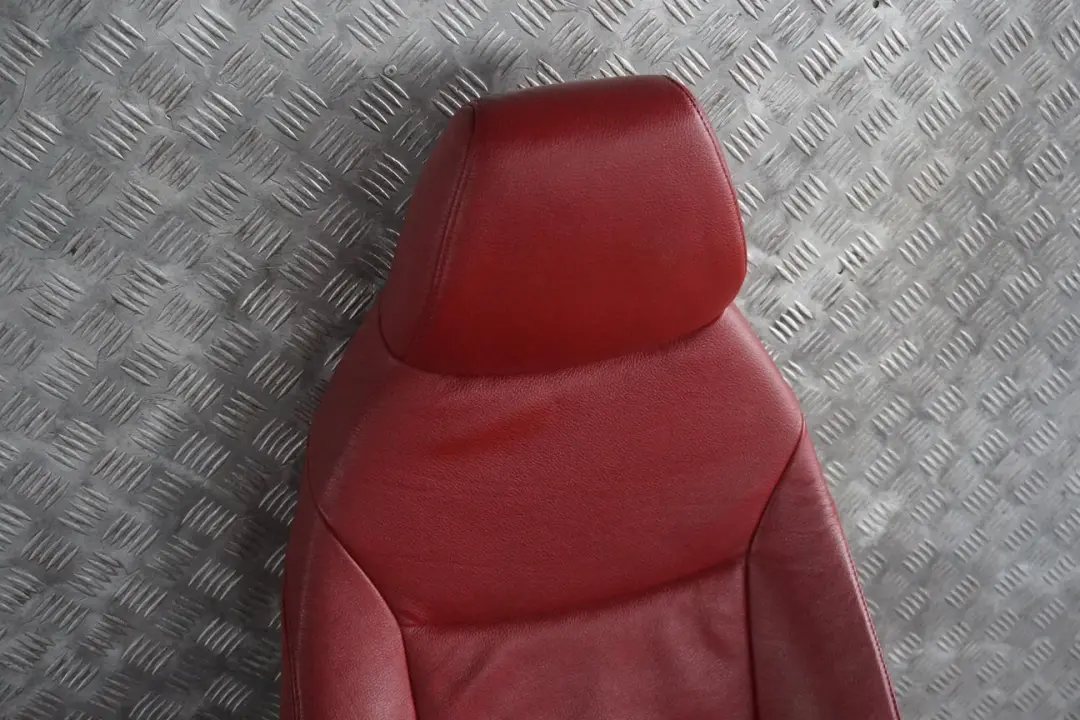 Front Right O/S Red Leather Seat to BMW Z4 Series E89 Roadster Cabrio with Part number 7213916 BMW Z4 Series E89 Roadster Cabrio Front Right O/S Red Leather Seat - SKU 7213916 - Part number 7213916