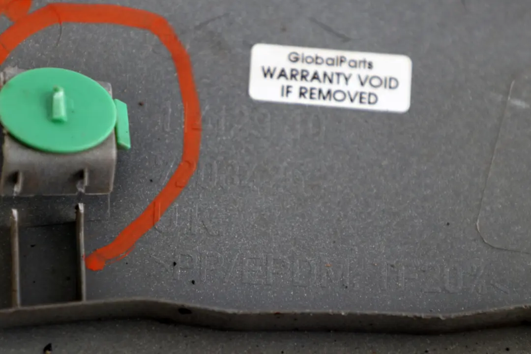 Arch Rear Right O/S Pepper White to Mini Cooper R56 R57 LCI Cover Wheel with Part number 7216070 Mini Cooper R56 R57 LCI Cover Wheel Arch Rear Right O/S Pepper White - SKU 7216070 - Part number 7216070