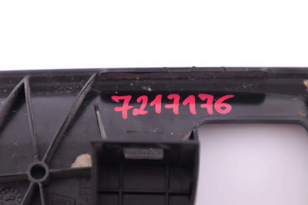 Trim Seat Cover Outer Right O/S Black 9176160 to BMW Z4 Series E89 Cabrio Roadster with Part number 7217176 BMW Z4 Series E89 Cabrio Roadster Trim Seat Cover Outer Right O/S Black 9176160 - SKU 7217176 - Part number 7217176