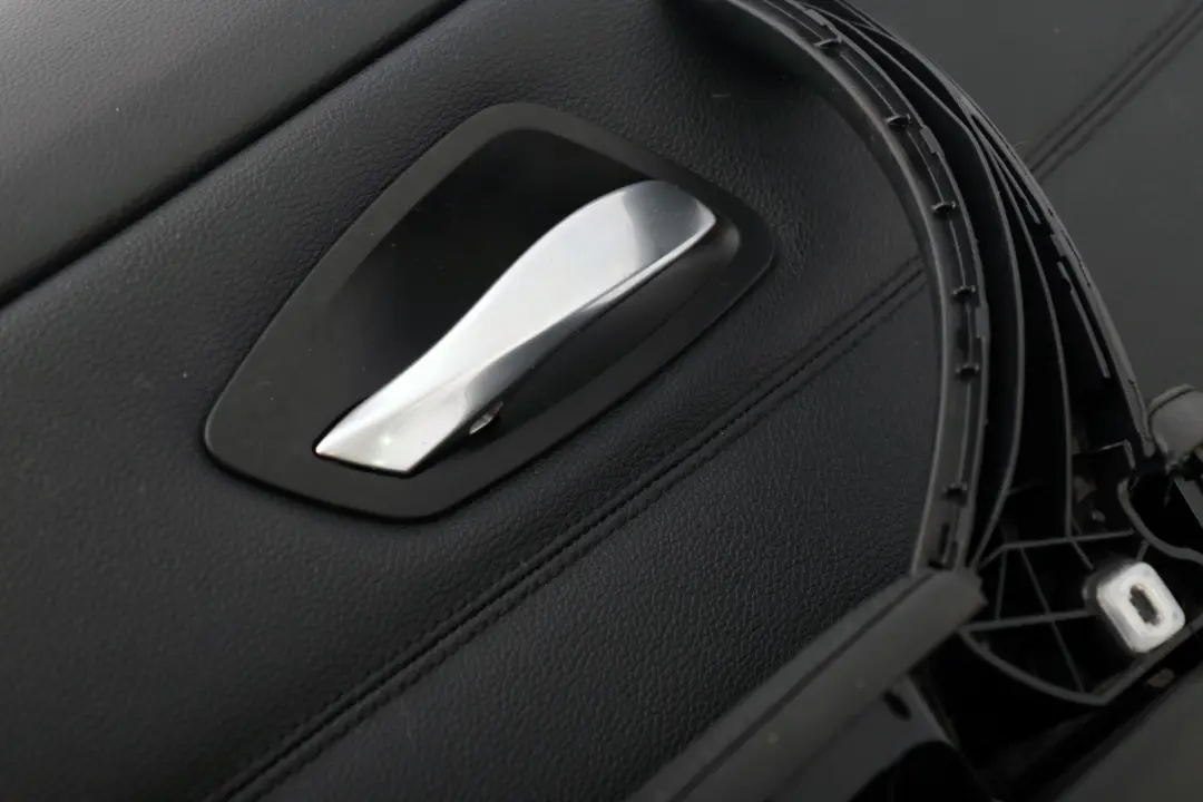 BMW E90 E90N Panneau garniture de carte de porte en cuir noir arrière gauche - SKU 7217579 - Numéro de pièce 51427217579