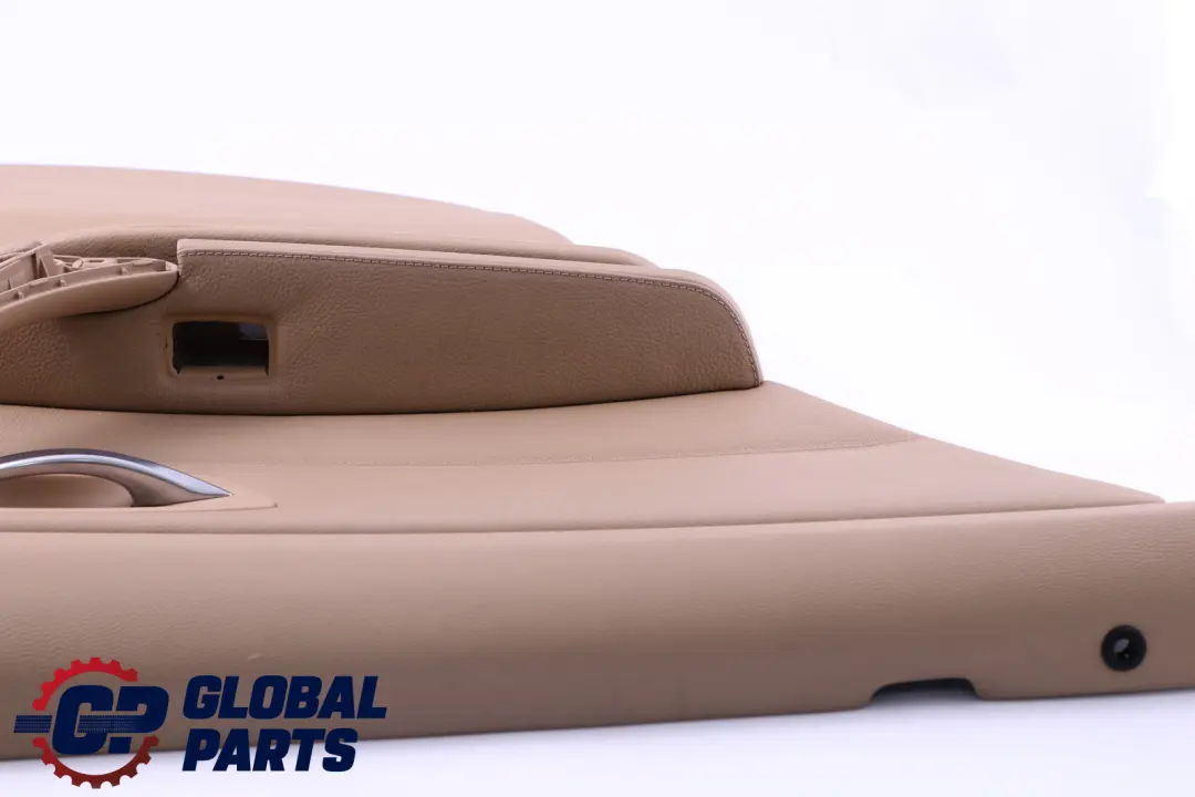 Left Door Card Lining Beige Leather Trim Panel para BMW E90 Rear con número de pieza 7217583 BMW E90 Rear Left Door Card Lining Beige Leather Trim Panel - SKU 7217583 - Número de pieza 7217583