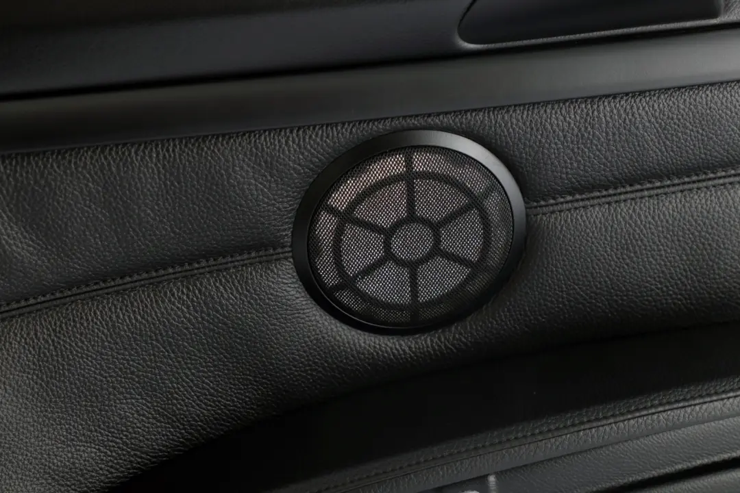 BMW 3 er E92 Seitenverkleidung Hinten Links Leder Schwarz - SKU 7218807 - Teilenummer 7218807