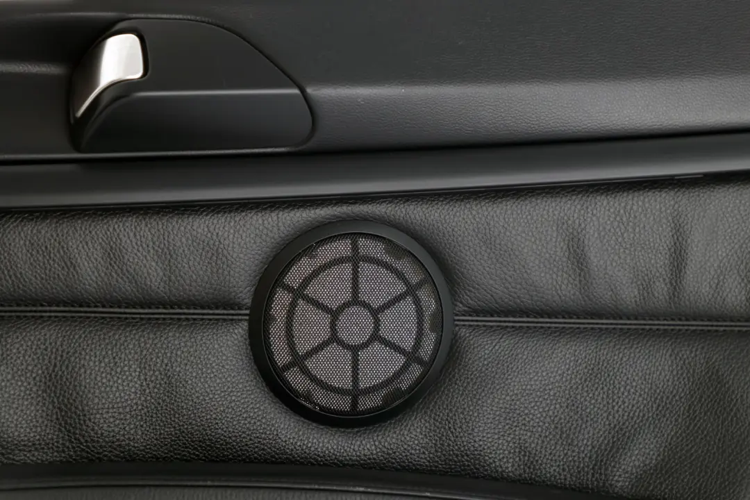 Right O/S Lateral Trim Panel Lining Black Leather to BMW 3 Series E92 Rear with Part number 7218808 BMW 3 Series E92 Rear Right O/S Lateral Trim Panel Lining Black Leather - SKU 7218808 - Part number 7218808